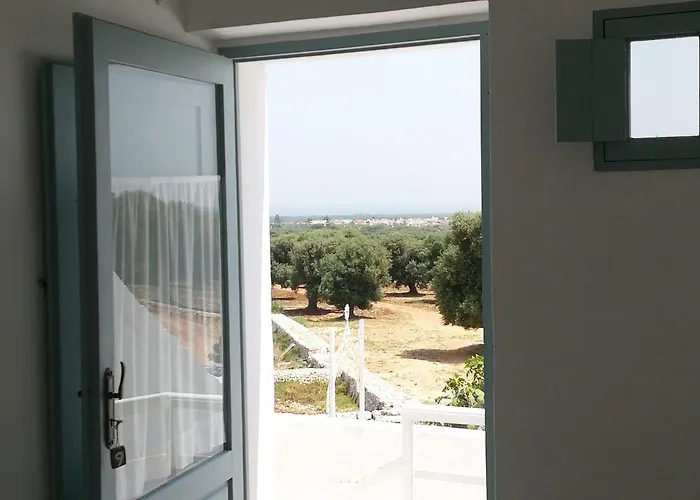 Otel Masseria Mozzone Montalbano (Apulia)